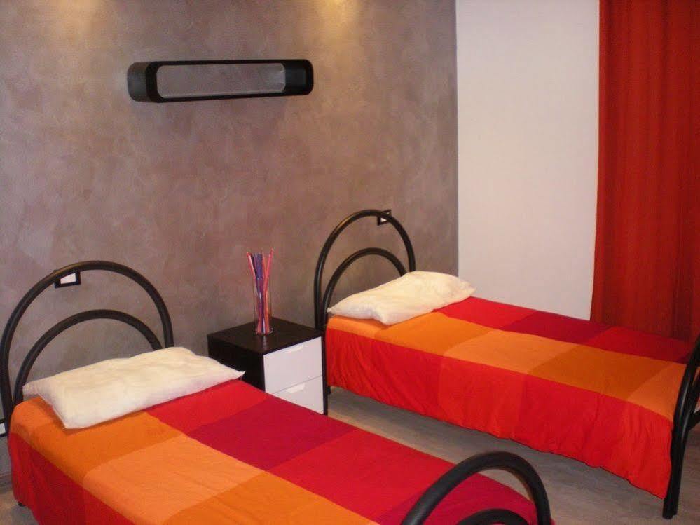 Enzo Luxury Rooms Rome Exterior photo