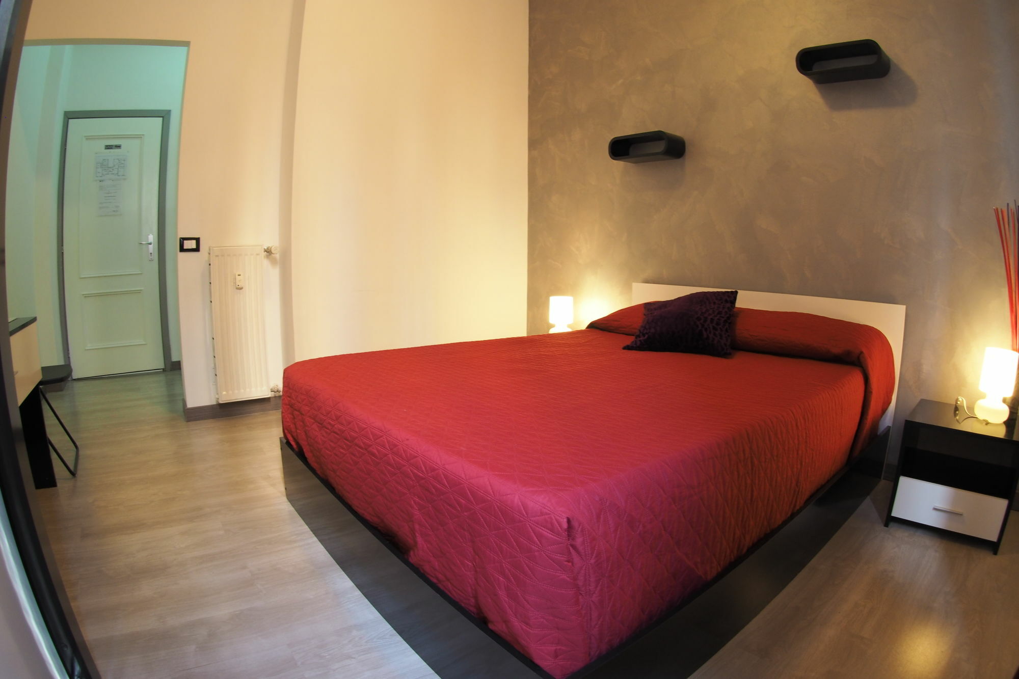 Enzo Luxury Rooms Rome Exterior photo